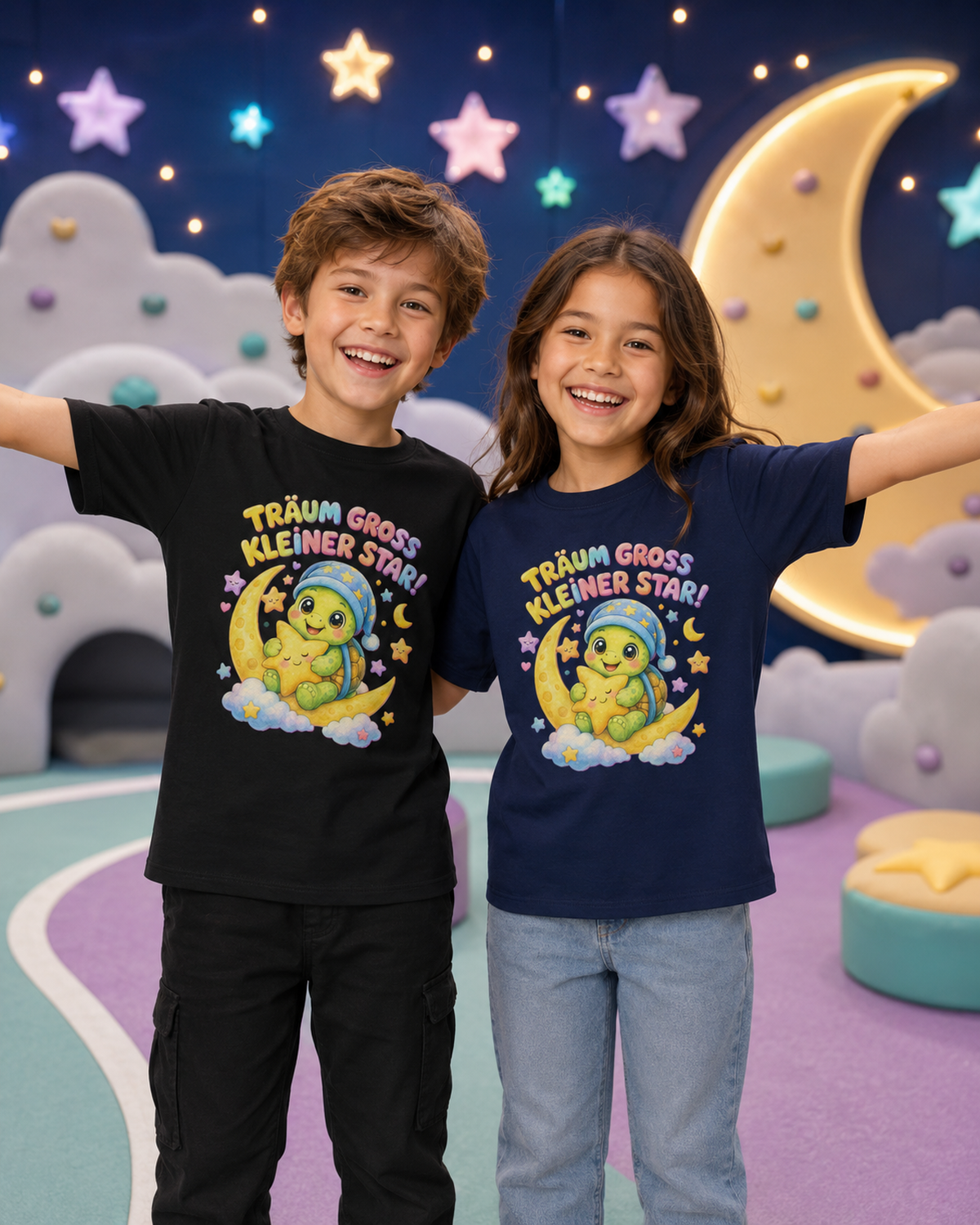 Kinder-T-Shirt mit Schildkröte auf dem Mond